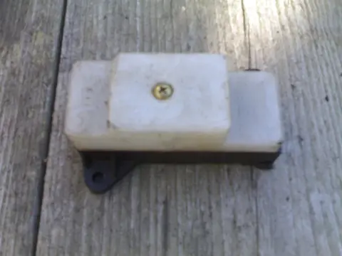 Fuse box Suzuki GSX F 600 1988 - 1997