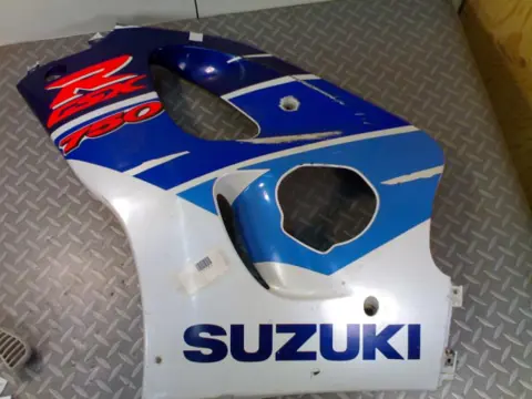 Cowl Left Suzuki GSX R 600 1995 - 2000