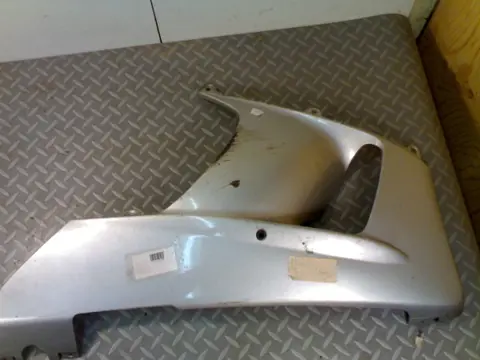 Cowl lower right Honda CBR Fireblade 2000 - 2001