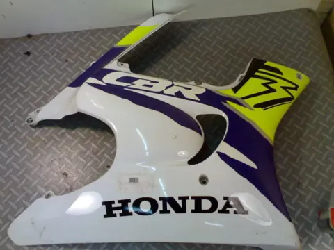 Cowl right Honda CBR 600 F 1995 - 1998