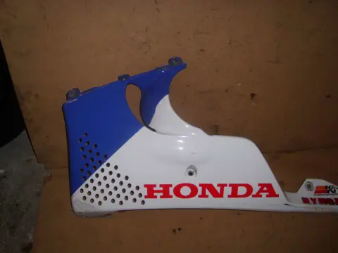Cowl Left lower Honda CBR 900 RR 1994 - 1995