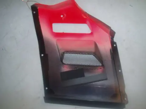 Cowl left small Suzuki GSX R 1100 1991 - 1992