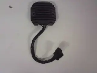 Regulator rectifier  Kawasaki ZX 6 R 1998 - 1999 / 2000 - 2002