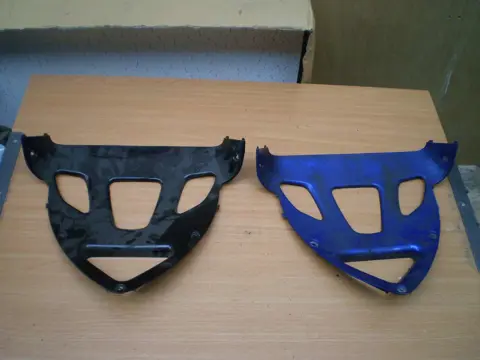 Cowl V shape under Yamaha YZF 600 Thundercat 1996 - 2003