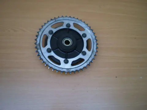 Driven flange Yamaha YZF 600 Thundercat 1996 - 2003