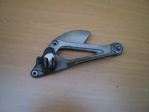 Main step holder Yamaha XJ 600 Diversion 1997 - 2001 / 1992 - 1996