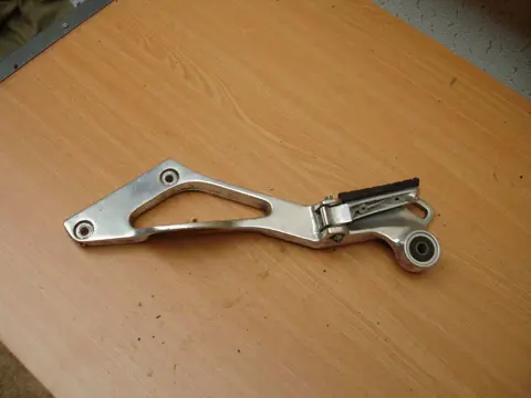 Main step holder Yamaha TDM 1996 - 2000