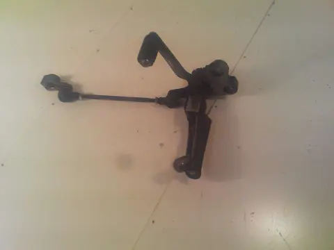 Main step holder left Yamaha FZR 600 1992 - 1994
