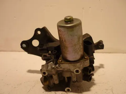 ABS pump Honda ST 1300 Pan European 2002 - 2014