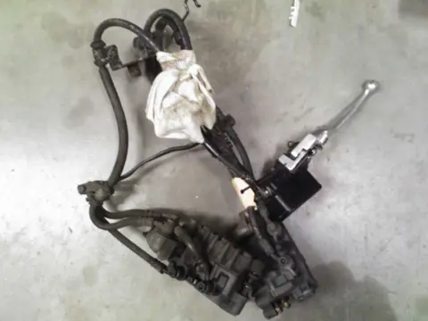 Brake calipers front Honda VFR 800 I 1998 - 2001