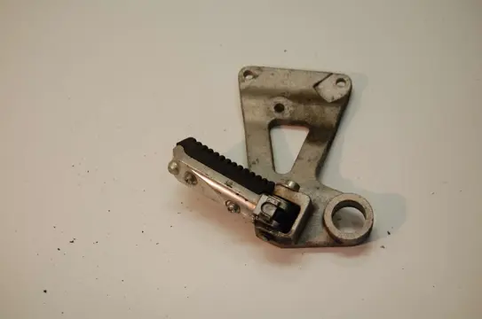 Pillion step right Suzuki GSX R 1100 1991 - 1992