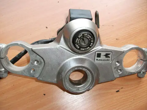 Fork top bridge Kawasaki ZZR 1200 2002 - 2005