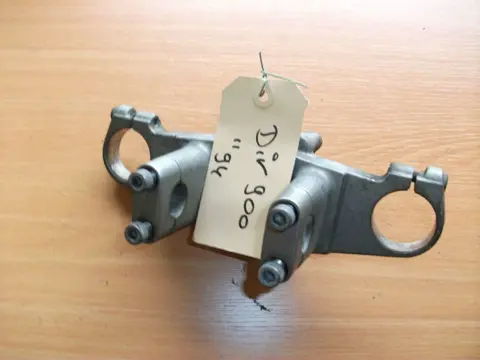 Fork top bridge Yamaha XJ 900 S Diversion 1994 - 2005