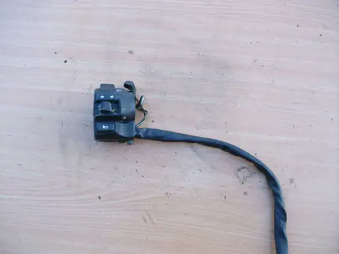 Handlebar switch assy left Suzuki GSF 600 650 Bandit  1996 - 1999