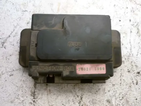 Fuse box Kawasaki ZX 9 R 1994 - 1997