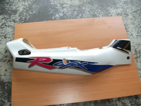 Cowl rear right Suzuki GSX R 1100 1993 - 1994