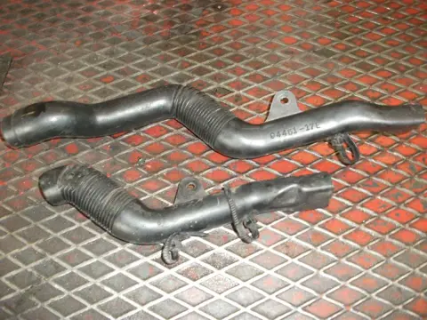 Air intake right Suzuki GSX R 750 1992 - 1993