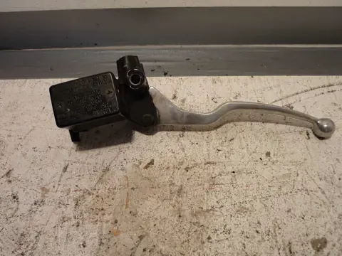 Front brake master cylinder  Suzuki Burgman 400 2008 - 2011
