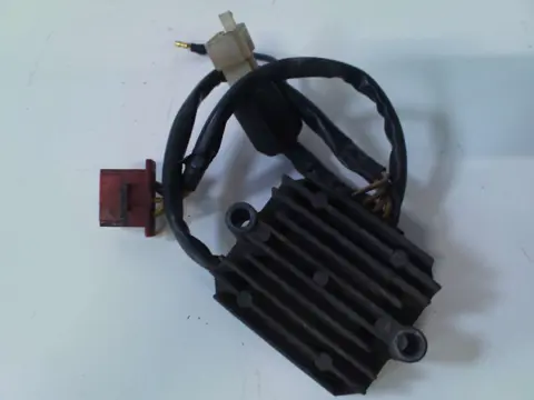 Regulator rectifier  Honda CBR 1000 F 1987 - 1988