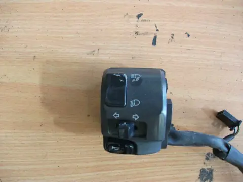 Handlebar switch assy Yamaha YZF 1000 Thunderace 1995 - 2002