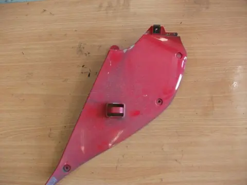 Cowl left inner Yamaha YZF 1000 Thunderace 1995 - 2002