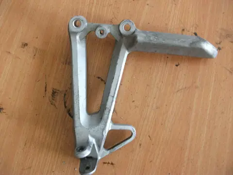 Pillion step left  Honda CBR 600 F 1999 - 2000