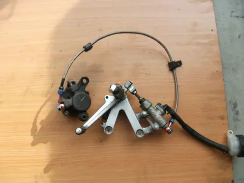Rear brake caliper Honda CBR 900 RR 1992 - 1993 / 1994 - 1995 / 1996 - 1997