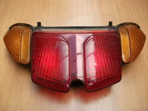Rear light Yamaha FJR 1300 2001 - 2002