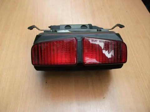 Rear light Yamaha FAZER 600 1998 - 2000