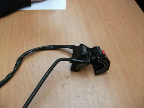 Handlebar switch assy Yamaha FZR 1000 1987 - 1988 / 1991 - 1995