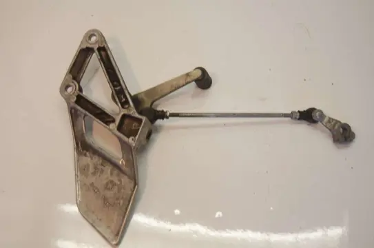 Main step holder left Honda CBR 600 F 1991 - 1994