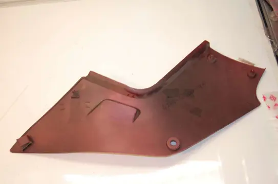 Cowl rear right Suzuki GSX F 1100 1988 - 1994