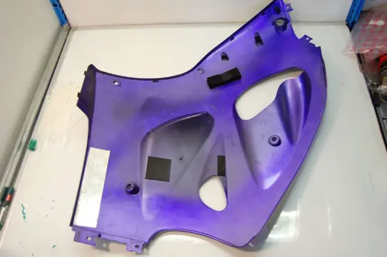 Cowl right Suzuki GSX R 600 1995 - 2000