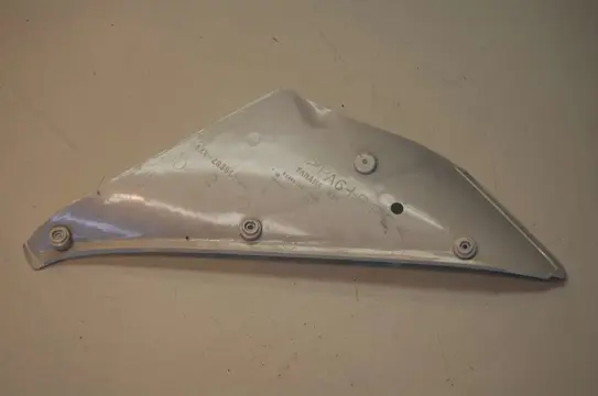 Cowl inner right Yamaha YZF R1 1998 - 1999