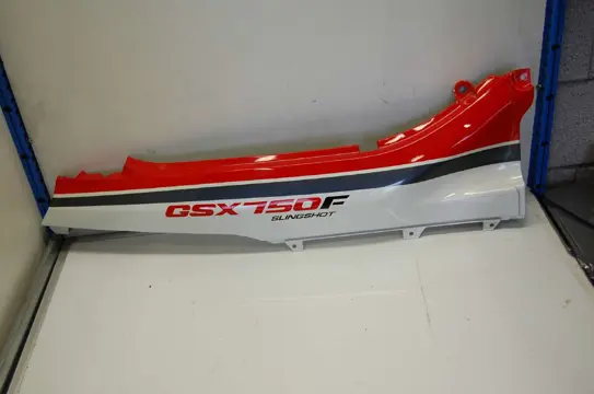 Cowl rear right Suzuki GSX F 750 1988 - 1997