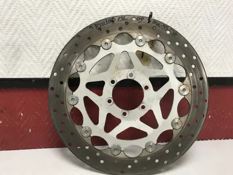 Brake disc front Yamaha FZR 1000 1987 - 1988