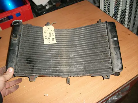 Radiator Suzuki GSX R 600 1995 - 2000
