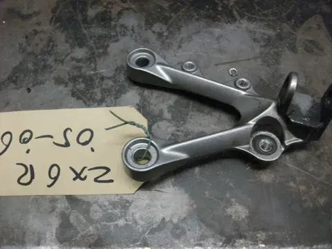 Main step holder Kawasaki ZX 6 R 2005 - 2006