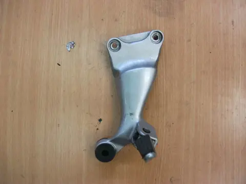 Pillion step right Suzuki GSX R 1300 Hayabusa 1998 - 2007