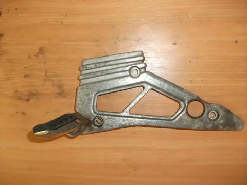 Main step holder Yamaha XJ 900 F 1983 - 1994