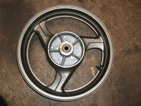 Rear wheel Honda XL 1000 V Varadero 1998 - 2002