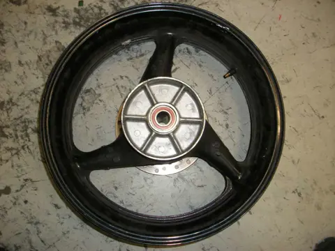 Rear wheel Honda CBR Fireblade 2000 - 2001