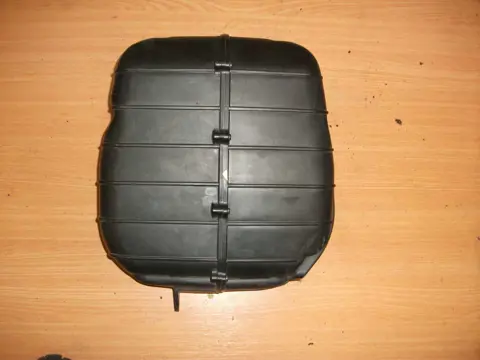 Air cleaner case Kawasaki ZXR 750 1993 - 1996