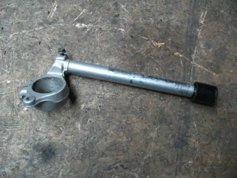 Steering Handle right Suzuki GSX R 600 1995 - 2000