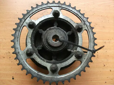Driven flange Yamaha TDM 1991 - 1995