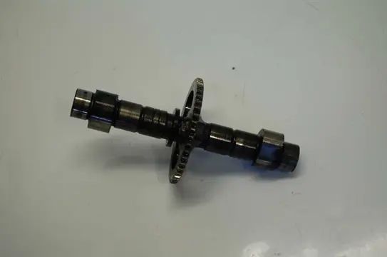 Camshaft Suzuki GS 550 ES 1983 - 1985