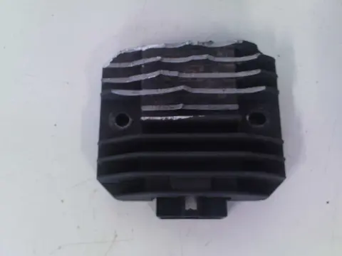 Regulator rectifier  Yamaha TDM 1996 - 2000