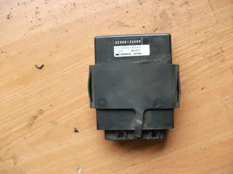 Ignitor CDI ECU Suzuki GSF 600 650 Bandit  1996 - 1999