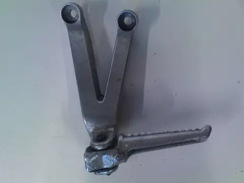 Pillion step left  Honda CBR Fireblade 2000 - 2001