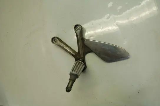 Main step holder left Honda VFR 750 1994 - 1997